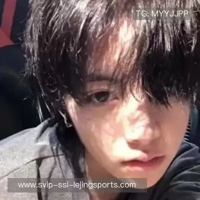 裘晟鹭